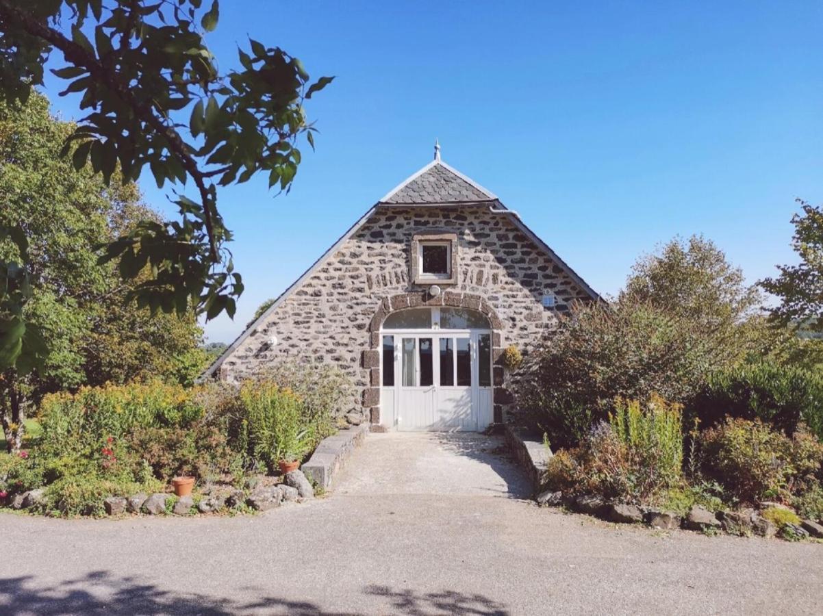 Maison D'Hotes La Grange Salers Bagian luar foto