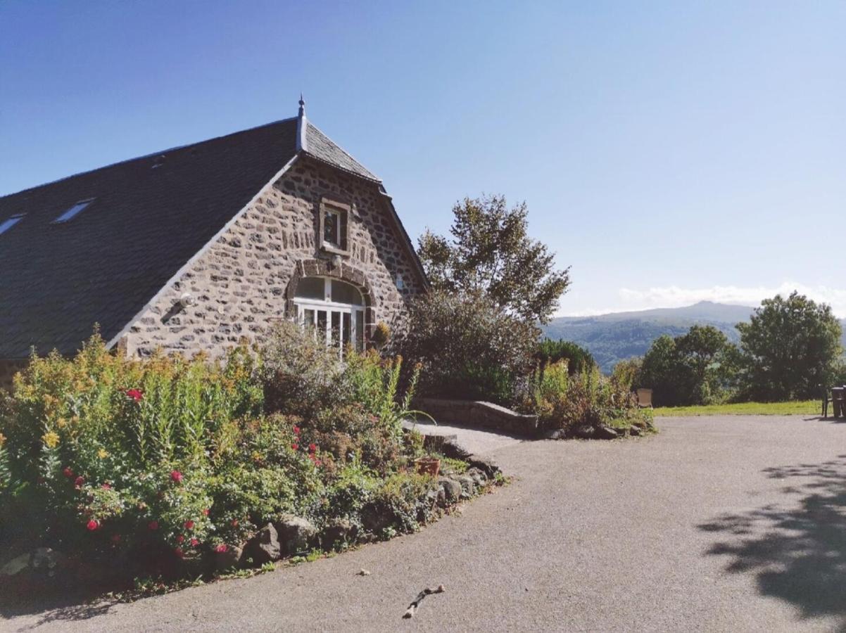 Maison D'Hotes La Grange Salers Bagian luar foto