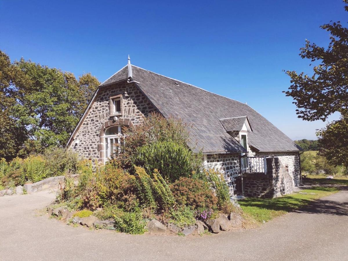 Maison D'Hotes La Grange Salers Bagian luar foto