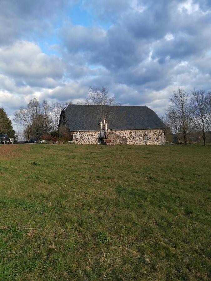 Maison D'Hotes La Grange Salers Bagian luar foto